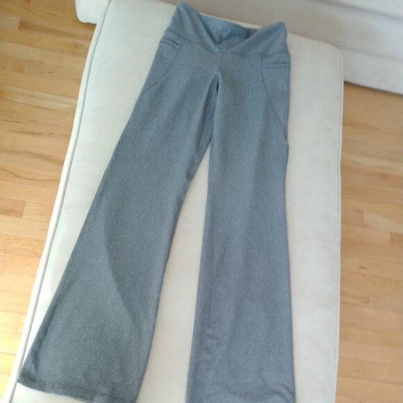 2 Pair Active Powersoft leggings, NWOT. Price includes both pairs. - Picture 4 of 9